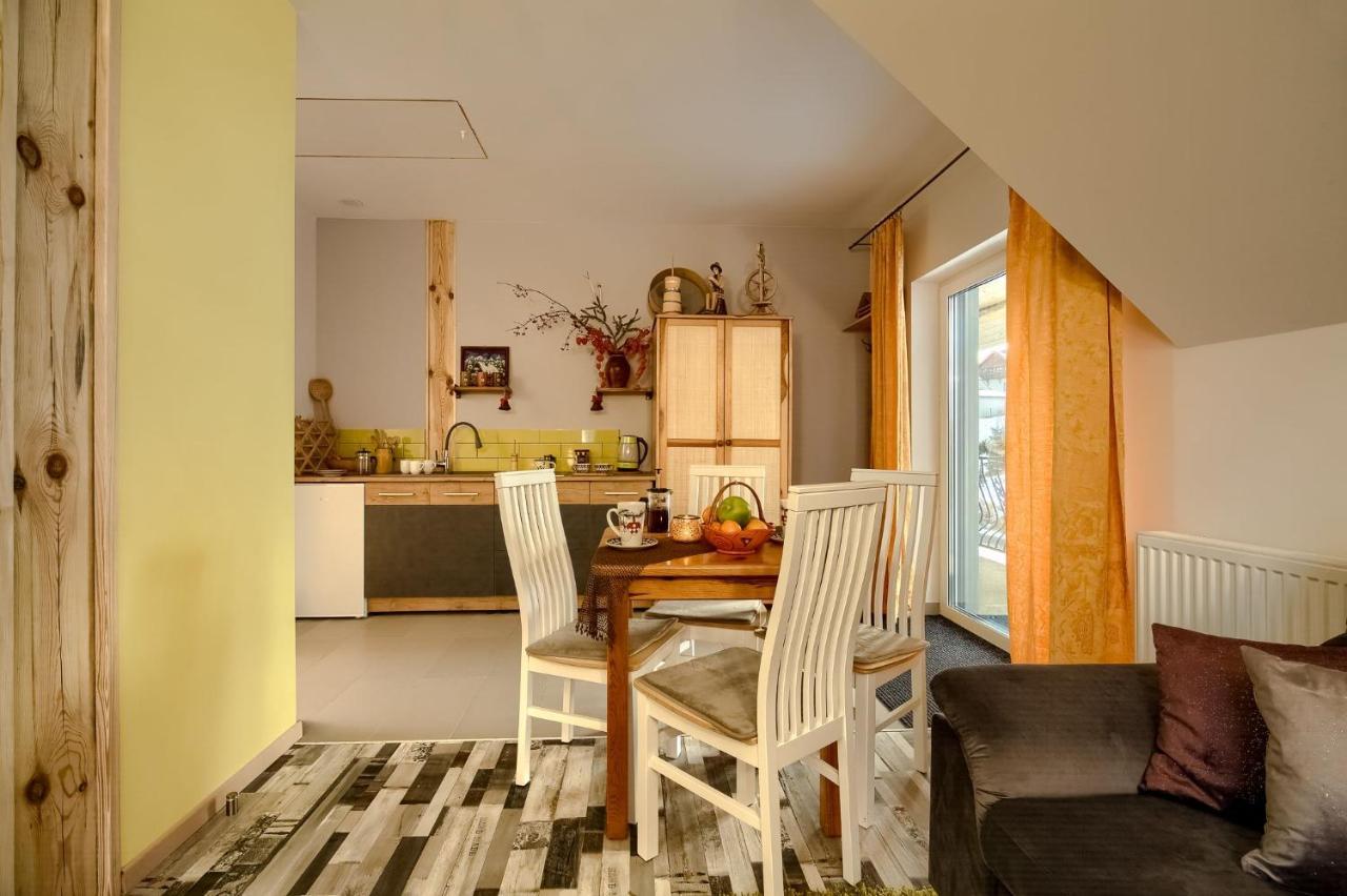 Apartamento Stara Mleczarnia Tylicz Exterior foto
